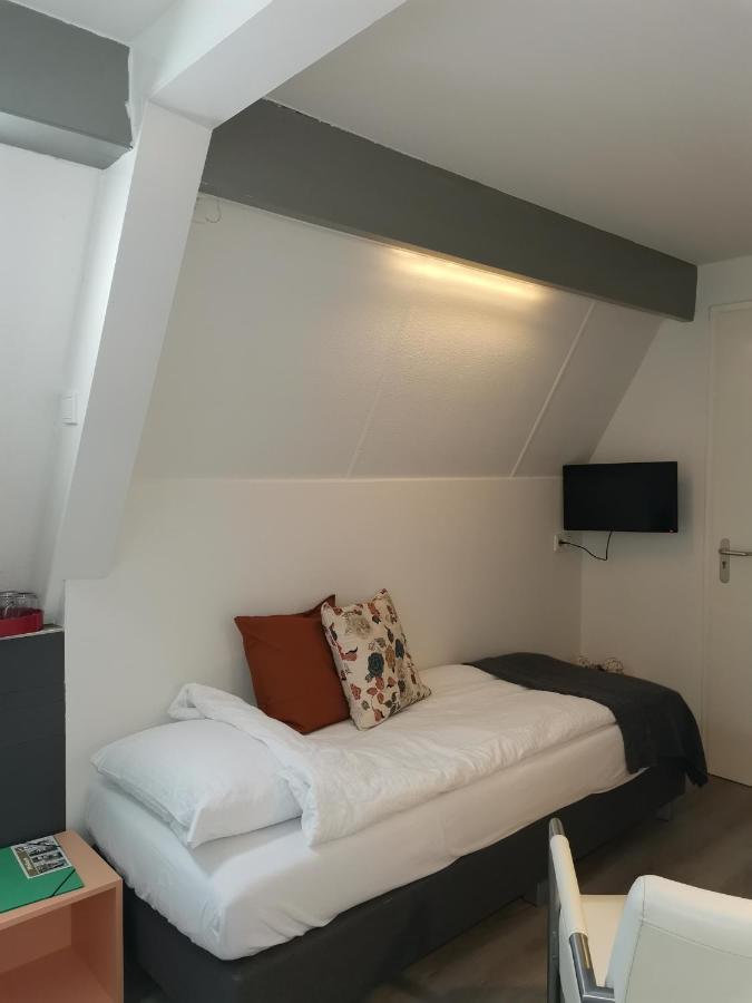 B&B Bovenweg Ренен Екстер'єр фото