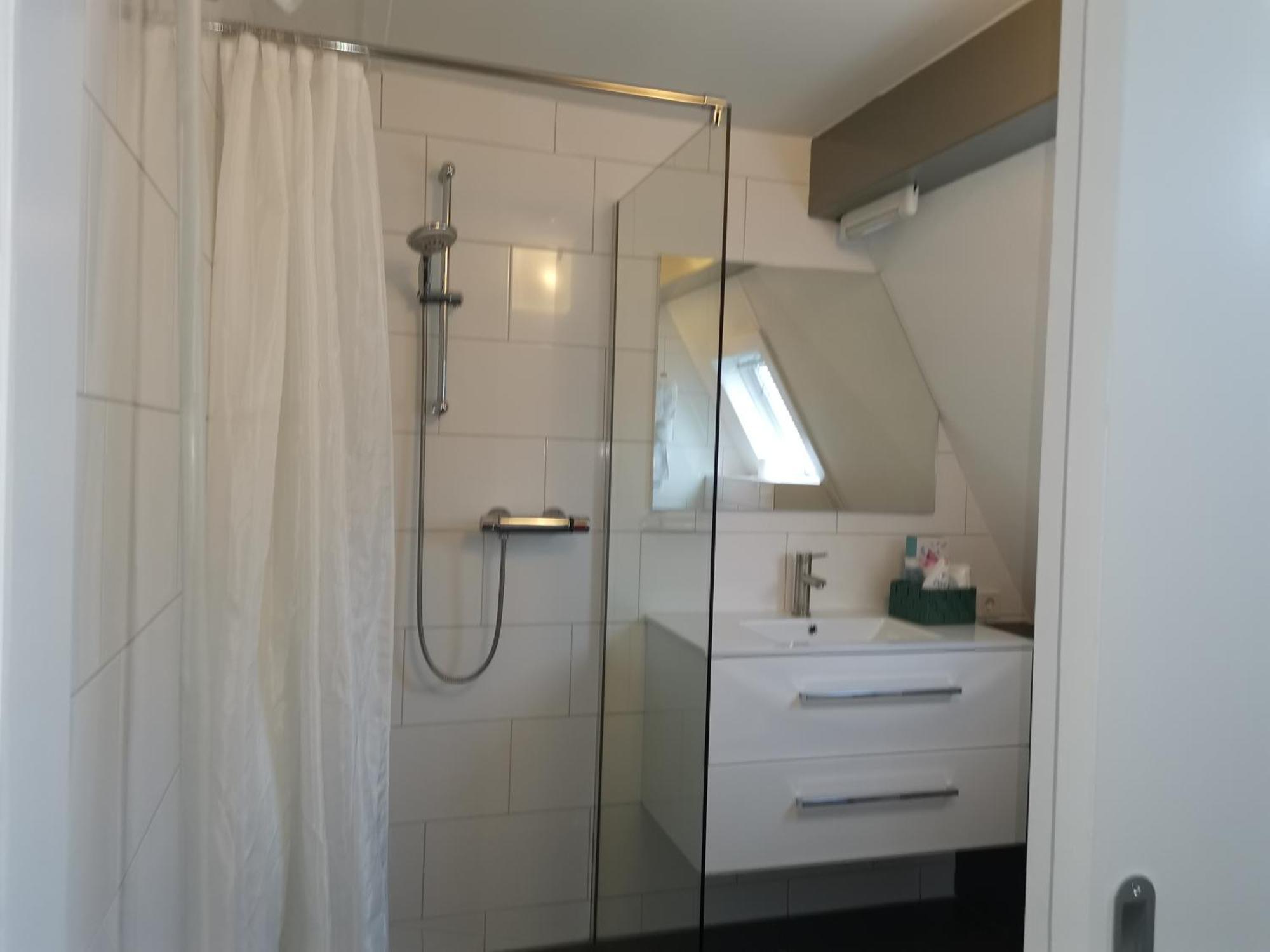 B&B Bovenweg Ренен Номер фото